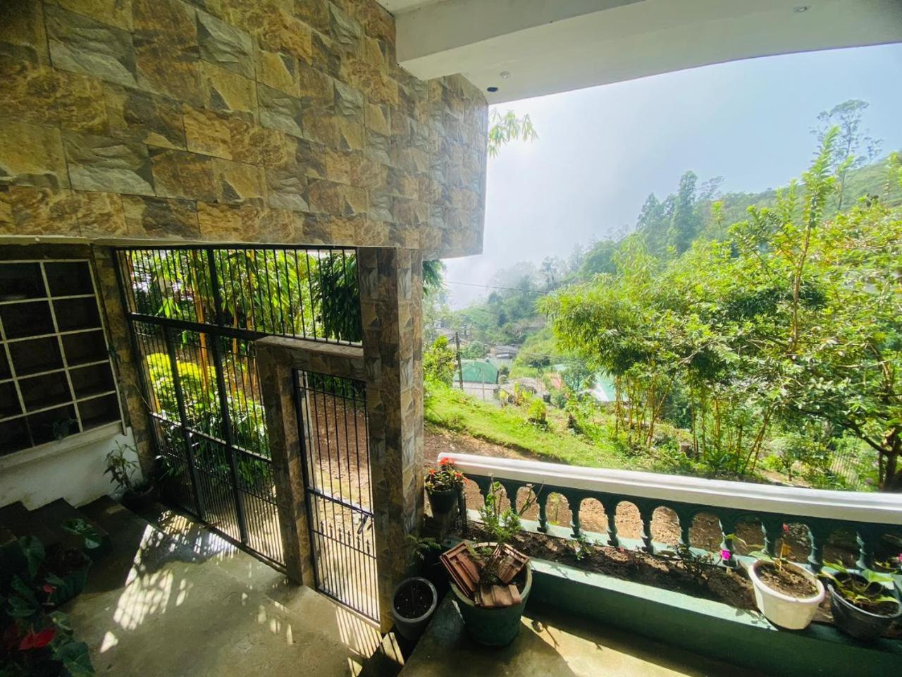 Farah Guest Inn Haputale Extérieur photo